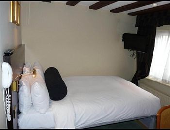 The Manor Hotel 3*