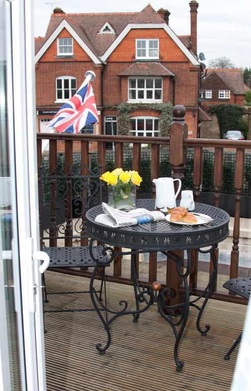 The Manor Hotel 3*